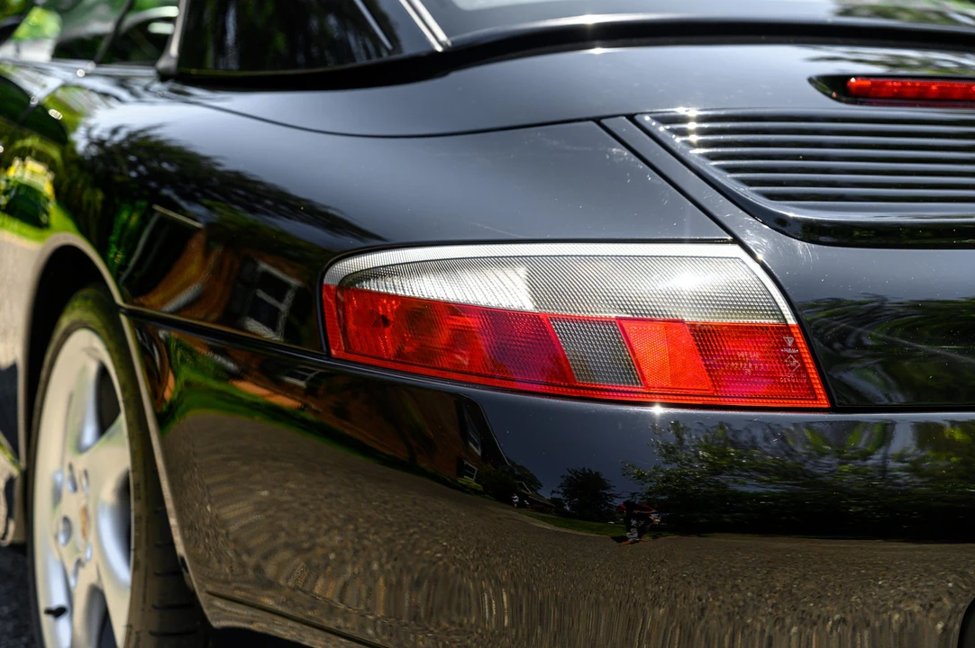 2000 Porsche 996 Carrera - Image 29 of 31