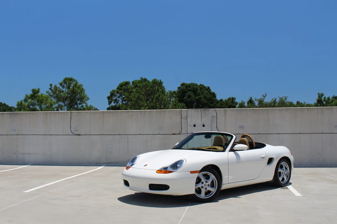 2000 Porsche 986 Boxster - Image 4 of 31