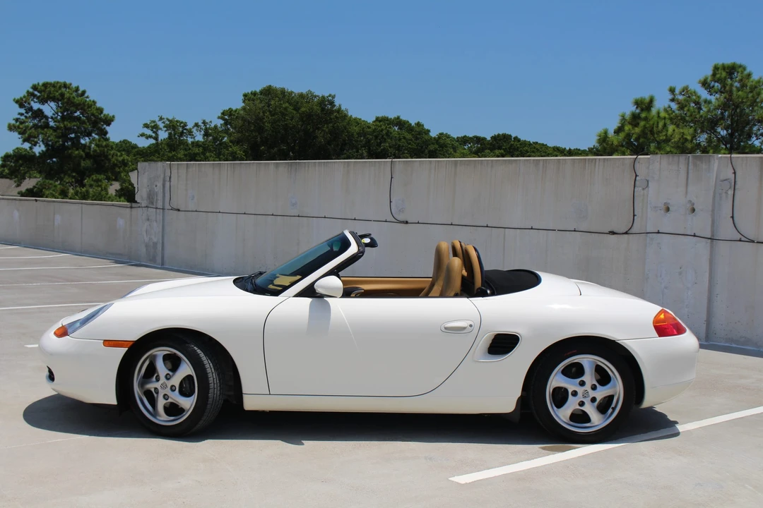 2000 Porsche 986 Boxster - Image 5 of 31