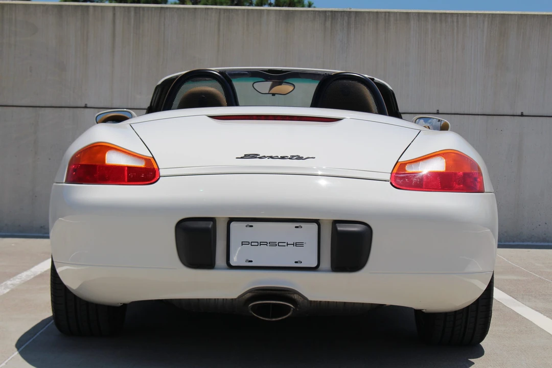 2000 Porsche 986 Boxster - Image 11 of 31