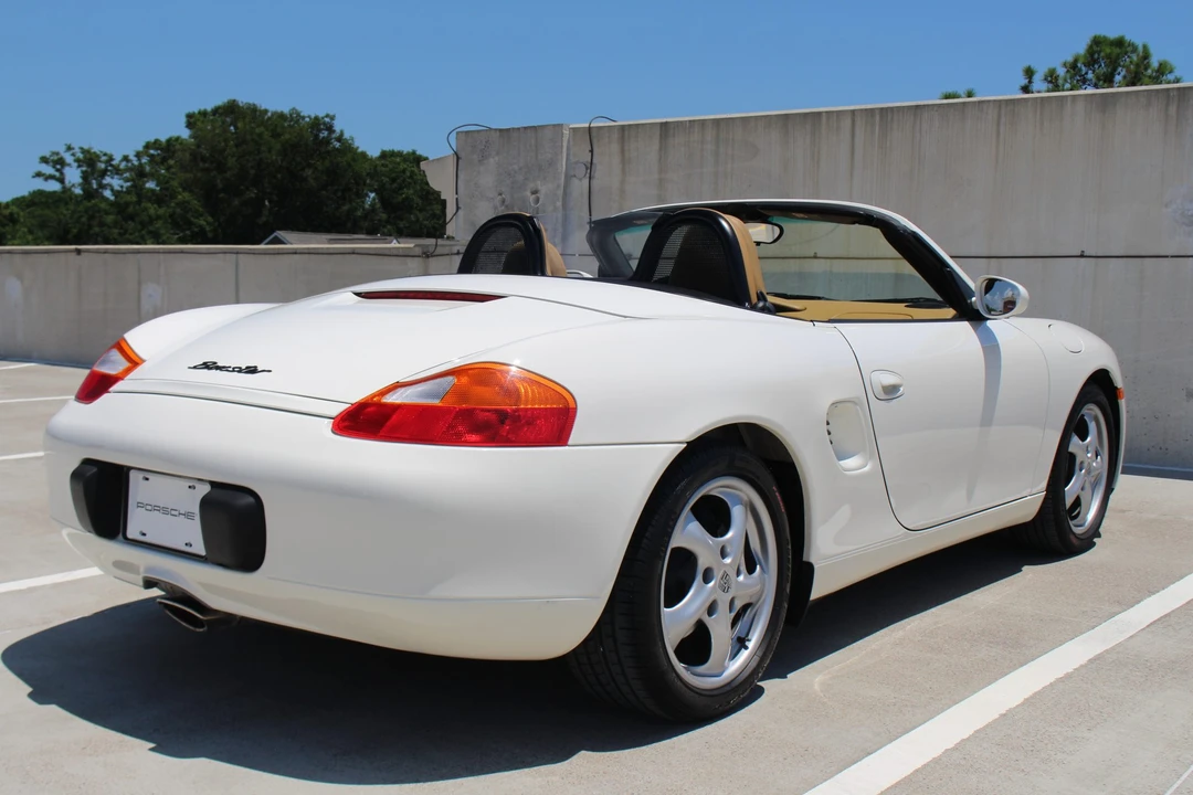 2000 Porsche 986 Boxster - Image 13 of 31