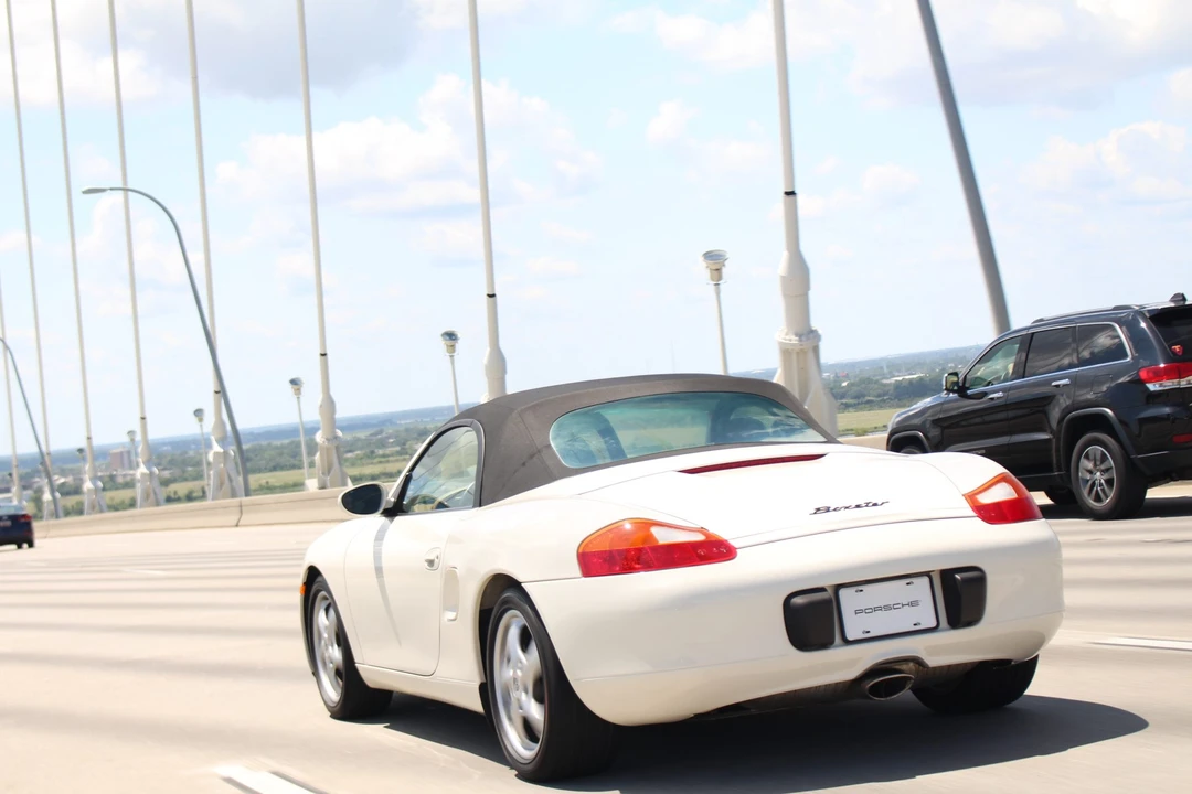 2000 Porsche 986 Boxster - Image 25 of 31