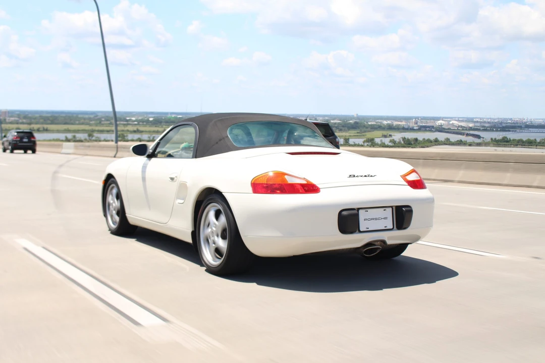2000 Porsche 986 Boxster - Image 24 of 31