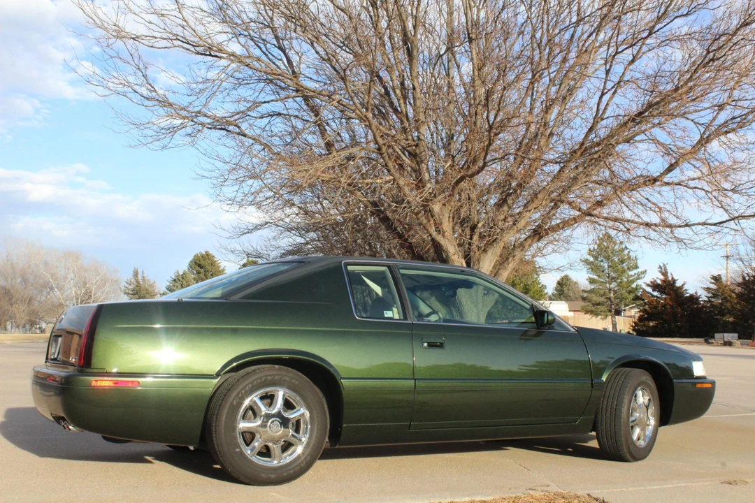 2001 Cadillac Eldorado 12th Gen - Image 16 of 31