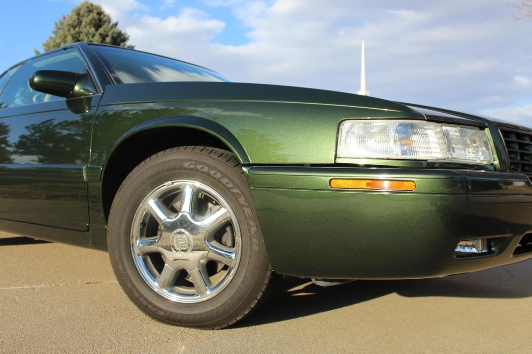 2001 Cadillac Eldorado 12th Gen - Image 23 of 31