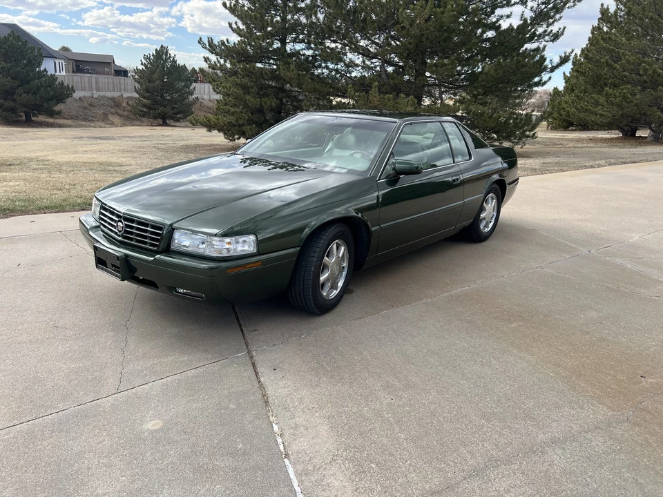2001 Cadillac Eldorado 12th Gen - Image 2 of 31