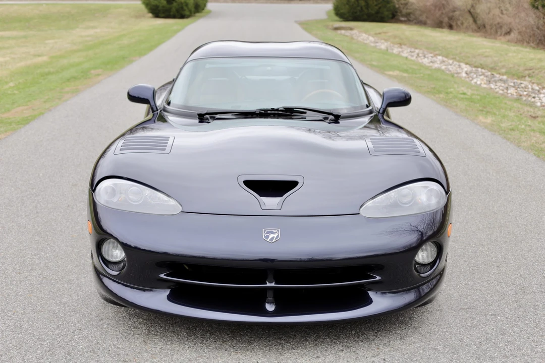2001 Dodge Viper GTS 2nd Gen - Image 8 of 31