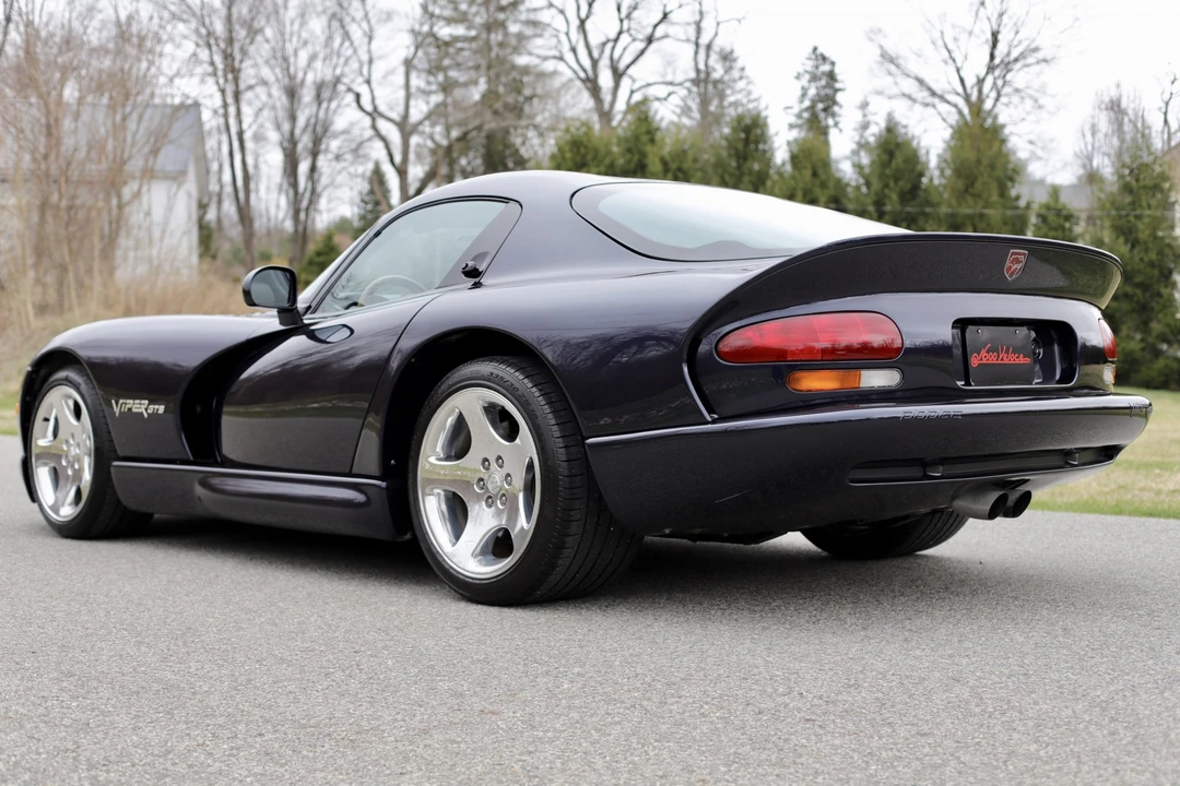 2001 Dodge Viper GTS 2nd Gen - Image 26 of 31