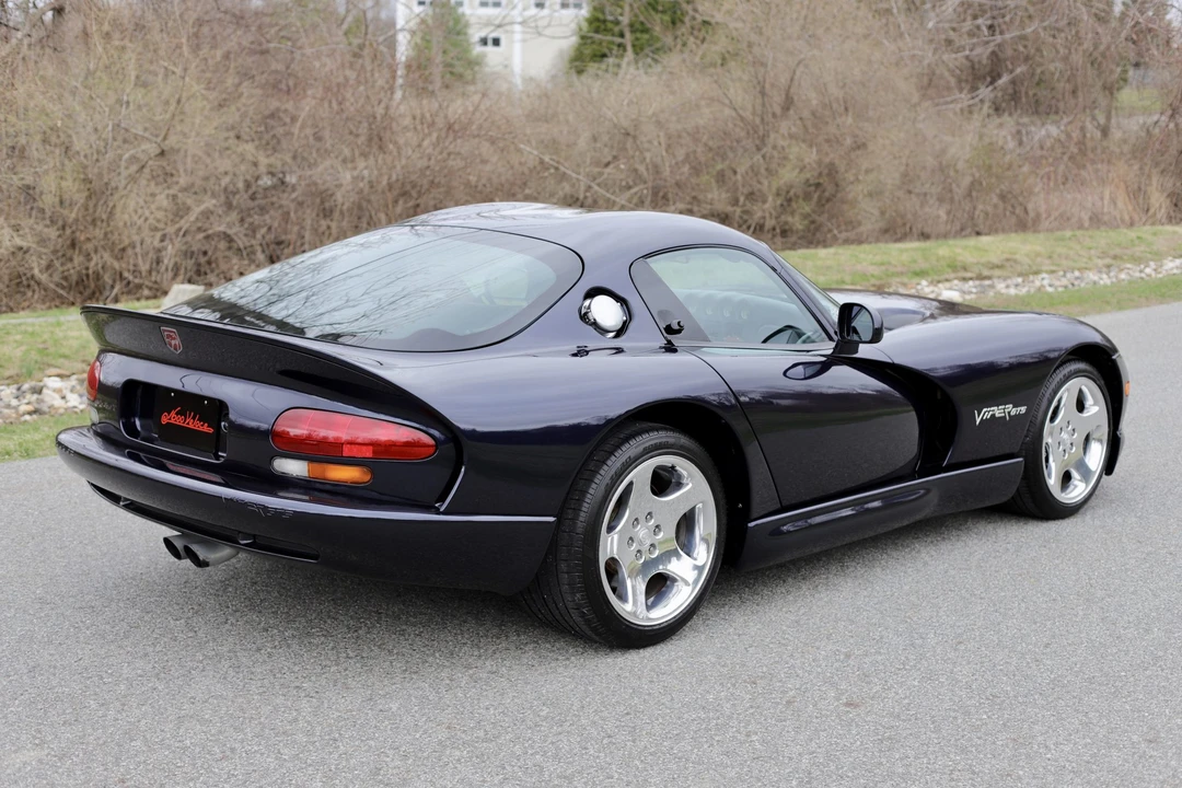 2001 Dodge Viper GTS 2nd Gen - Image 21 of 31