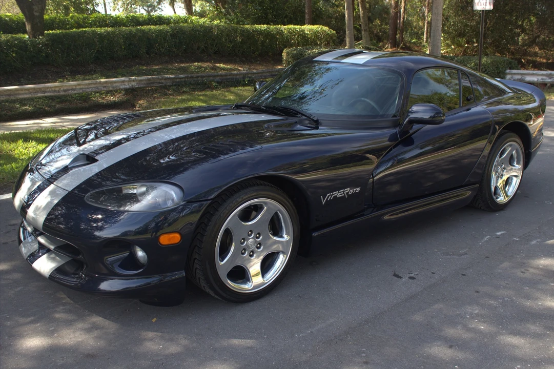 2001 Dodge Viper GTS 2nd Gen - Image 7 of 31