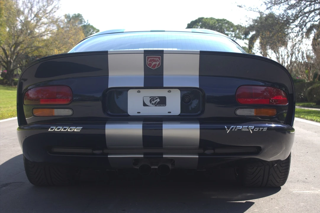 2001 Dodge Viper GTS 2nd Gen - Image 12 of 31