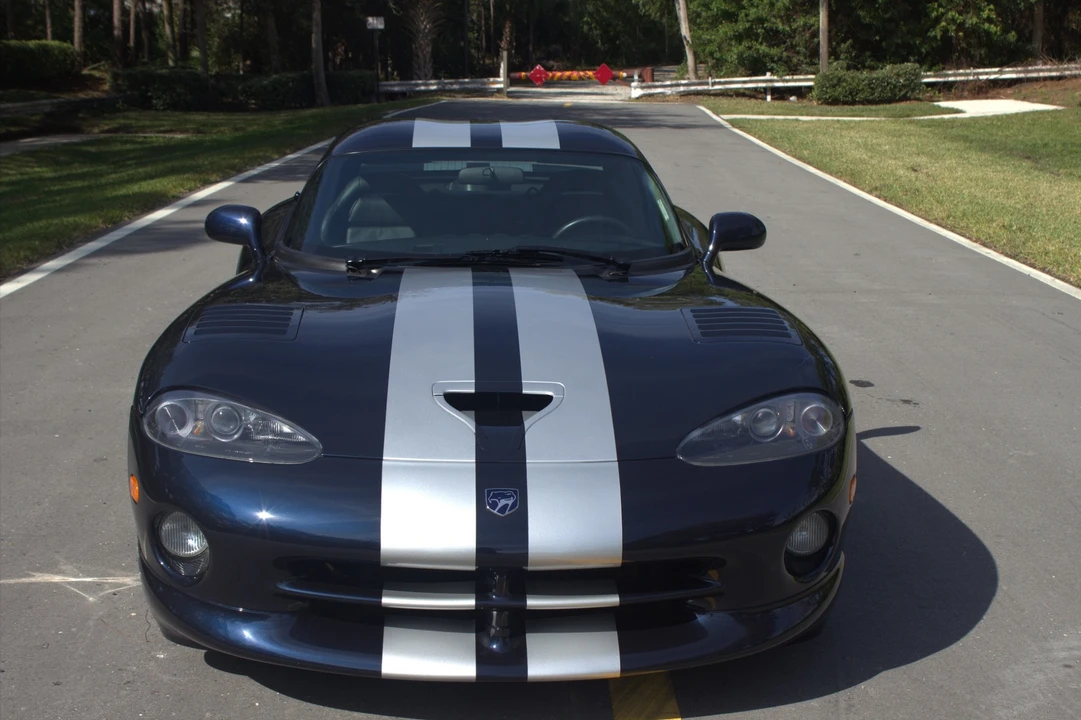 2001 Dodge Viper GTS 2nd Gen - Image 24 of 31