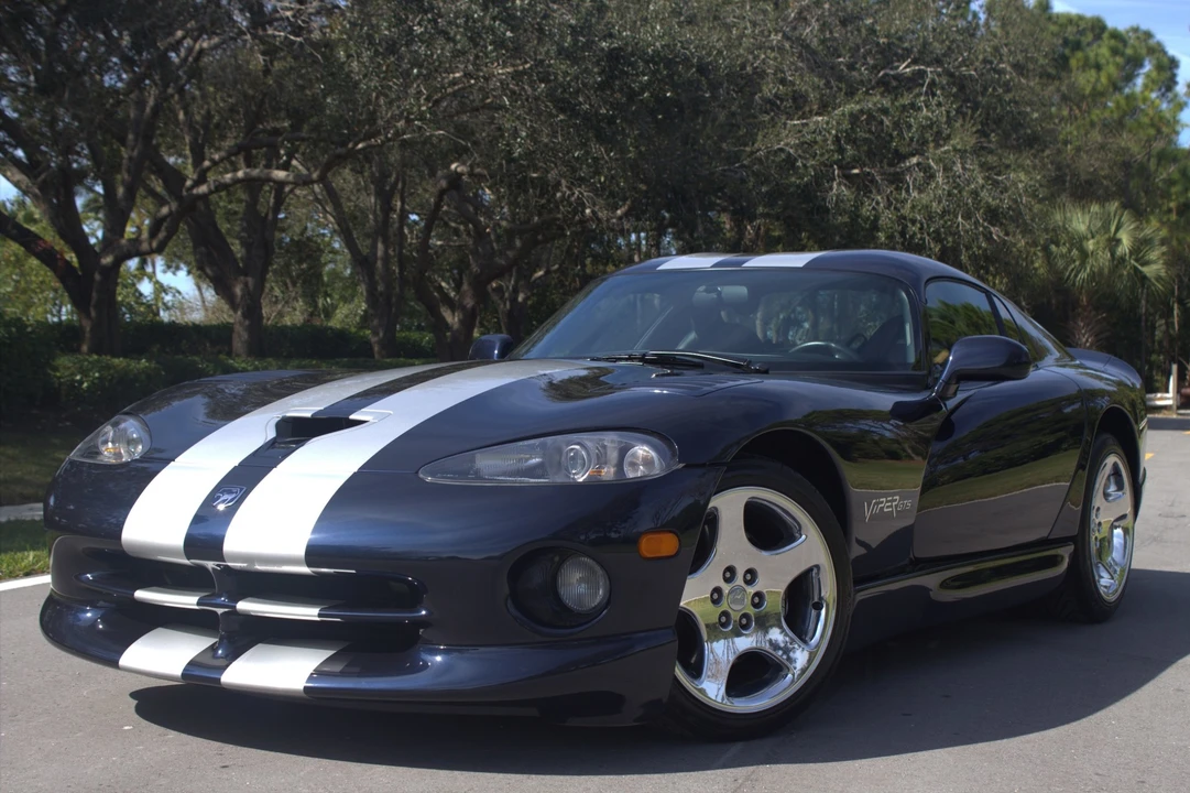 2001 Dodge Viper GTS 2nd Gen - Image 4 of 31