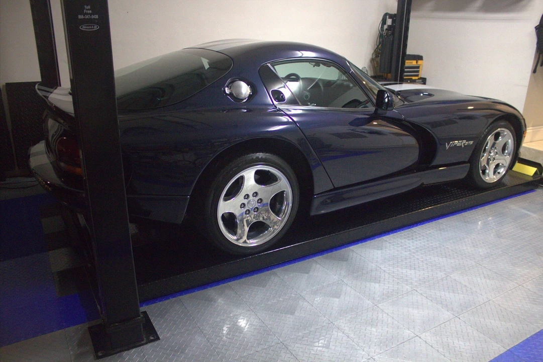 2001 Dodge Viper GTS 2nd Gen - Image 26 of 31