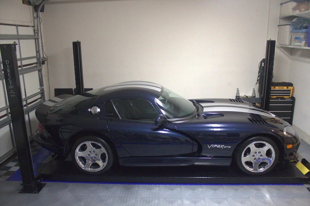 2001 Dodge Viper GTS 2nd Gen - Image 28 of 31