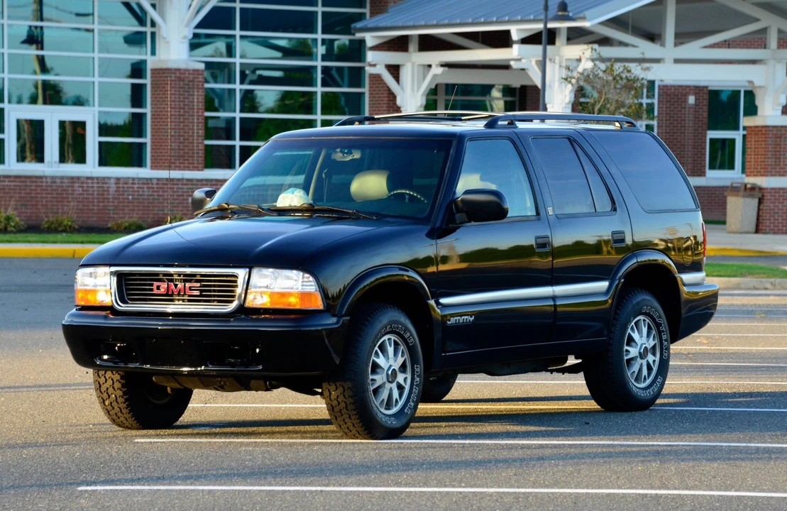 2001 GMC S-15 Jimmy 2nd Gen - Image 3 of 31