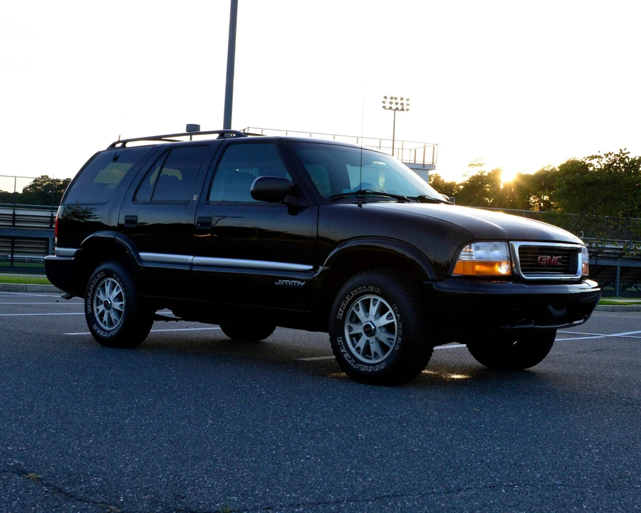 2001 GMC S-15 Jimmy 2nd Gen - Image 13 of 31