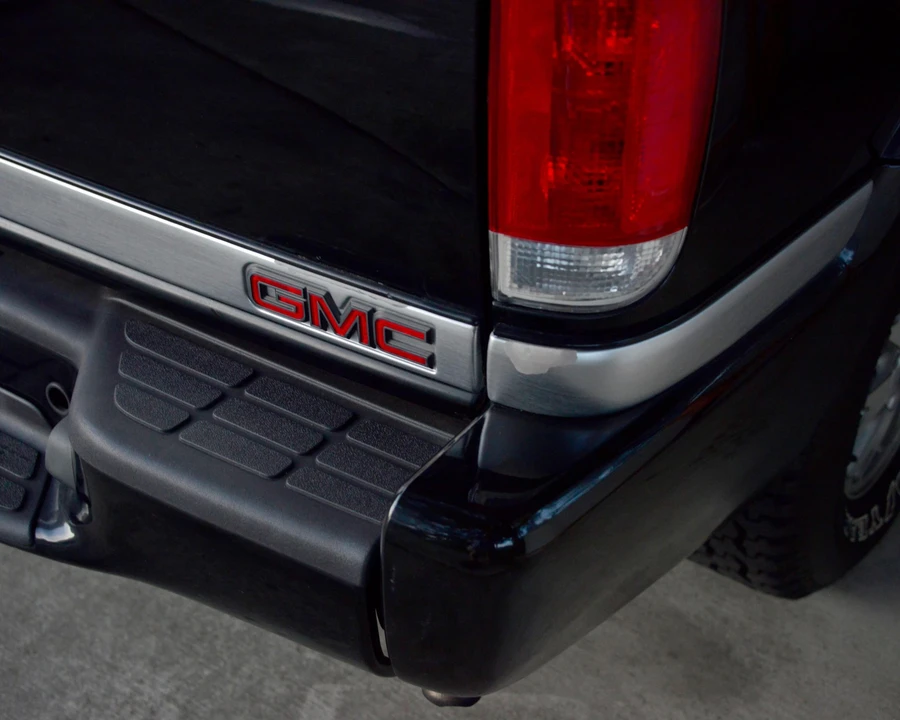 2001 GMC S-15 Jimmy 2nd Gen - Image 29 of 31