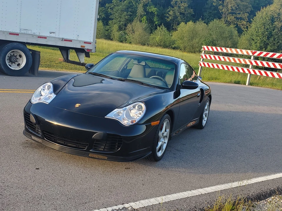 2001 Porsche 996 Turbo - Image 15 of 31