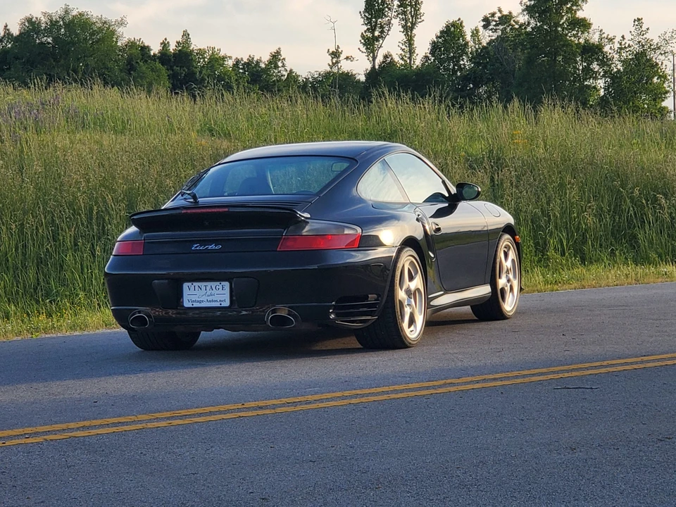 2001 Porsche 996 Turbo - Image 7 of 31
