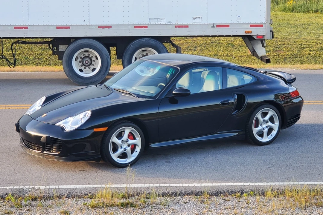 2001 Porsche 996 Turbo - Image 14 of 31
