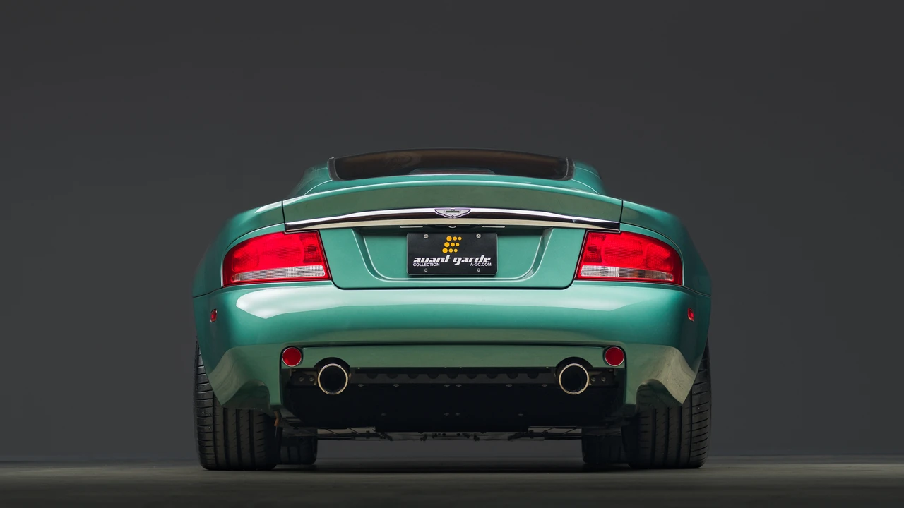2002 Aston Martin Vanquish 1st Gen - Image 19 of 31