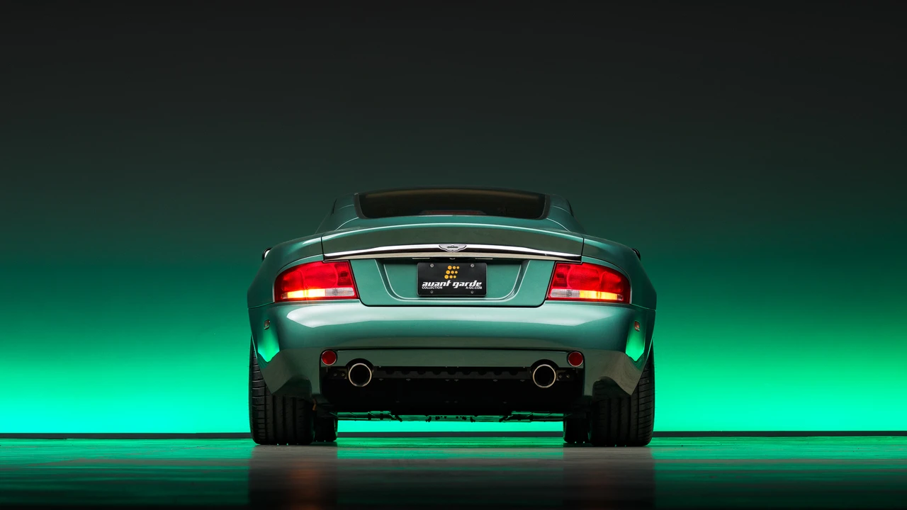 2002 Aston Martin Vanquish 1st Gen - Image 8 of 31