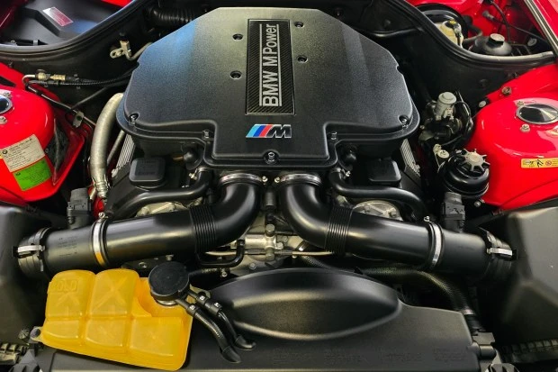 2002 BMW Z8 - Image 6 of 6