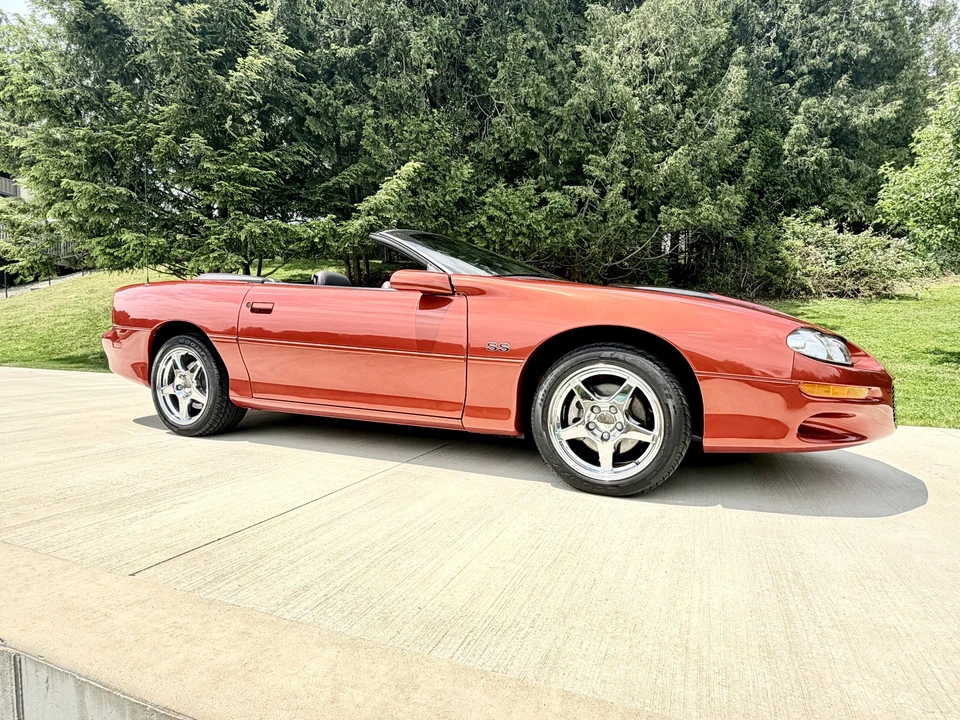 2002 Chevrolet Camaro SS 4th Gen - Image 6 of 31