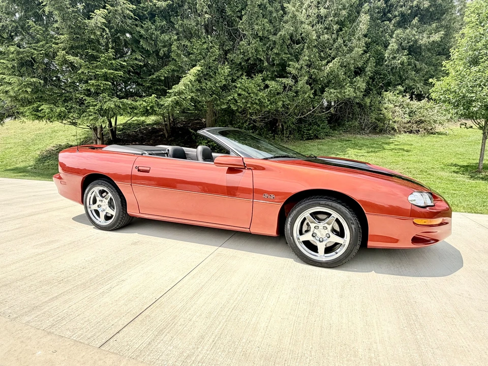 2002 Chevrolet Camaro SS 4th Gen - Image 7 of 31