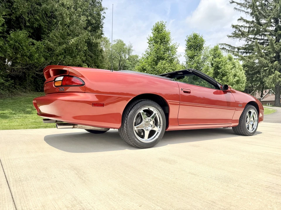 2002 Chevrolet Camaro SS 4th Gen - Image 8 of 31