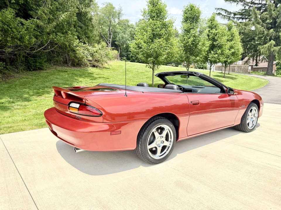 2002 Chevrolet Camaro SS 4th Gen - Image 9 of 31