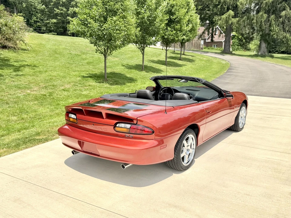 2002 Chevrolet Camaro SS 4th Gen - Image 10 of 31