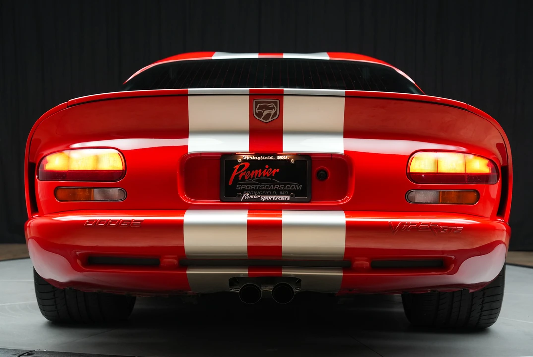 2002 Dodge Viper GTS 2nd Gen - Image 28 of 31