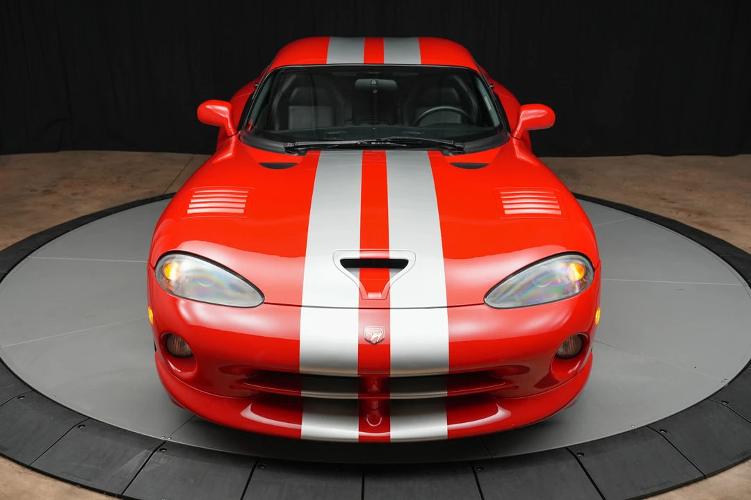 2002 Dodge Viper GTS 2nd Gen - Image 20 of 31