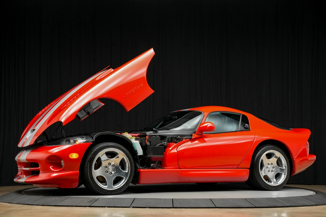2002 Dodge Viper GTS 2nd Gen - Image 30 of 31