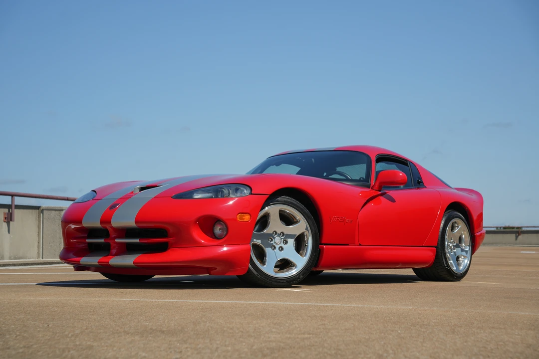 2002 Dodge Viper GTS 2nd Gen - Image 4 of 31