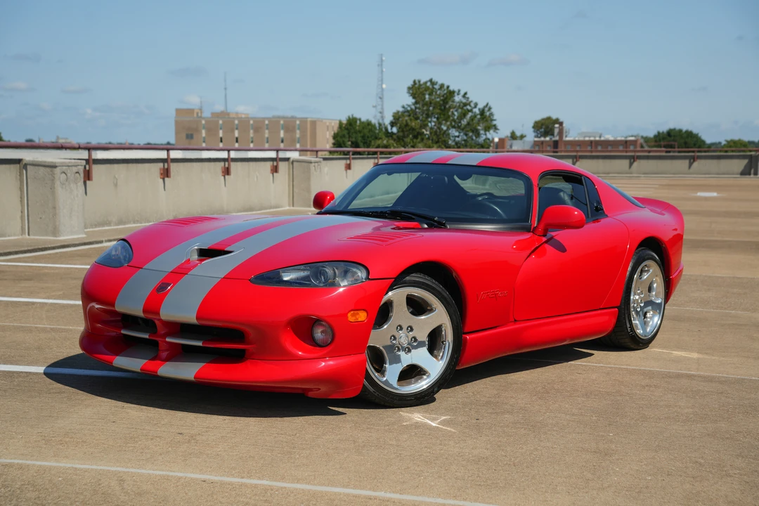 2002 Dodge Viper GTS 2nd Gen - Image 5 of 31