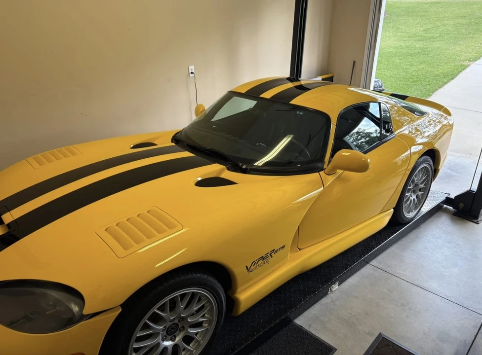 2002 Dodge Viper ACR 2nd Gen - Image 17 of 31