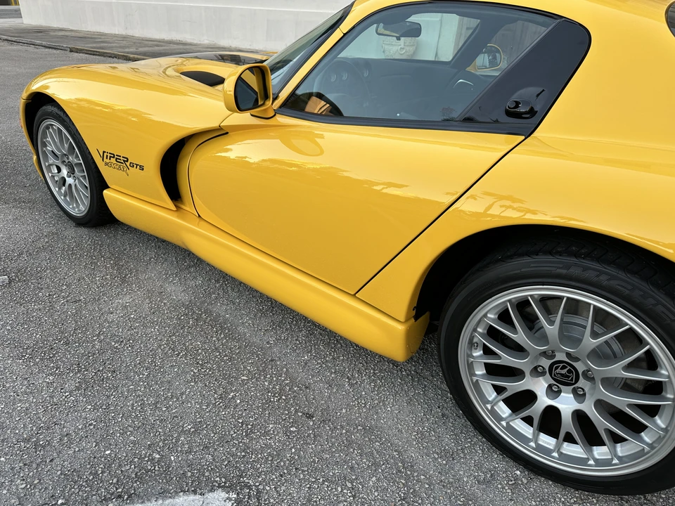2002 Dodge Viper ACR 2nd Gen - Image 21 of 31