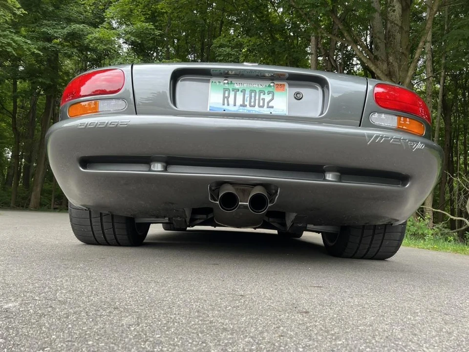2002 Dodge Viper 2nd Gen - Image 21 of 31