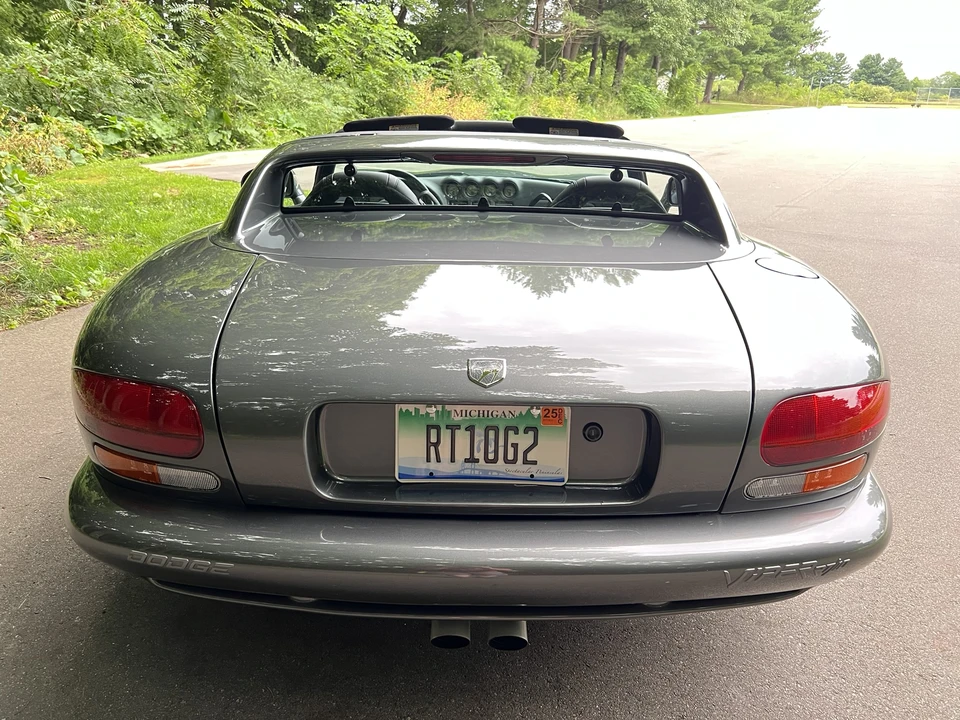 2002 Dodge Viper 2nd Gen - Image 20 of 31