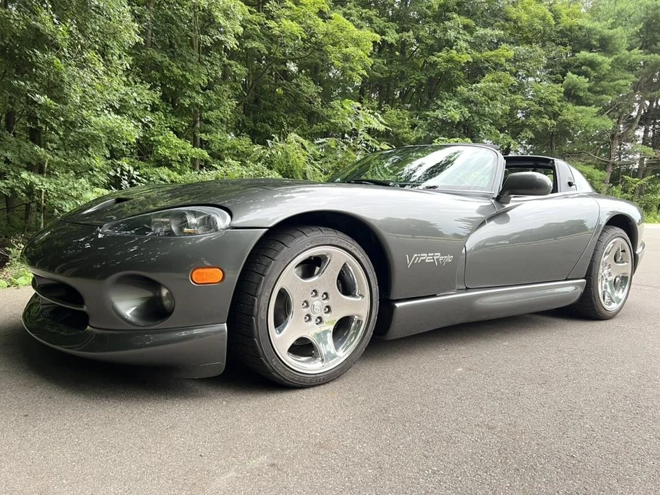 2002 Dodge Viper 2nd Gen - Image 5 of 31