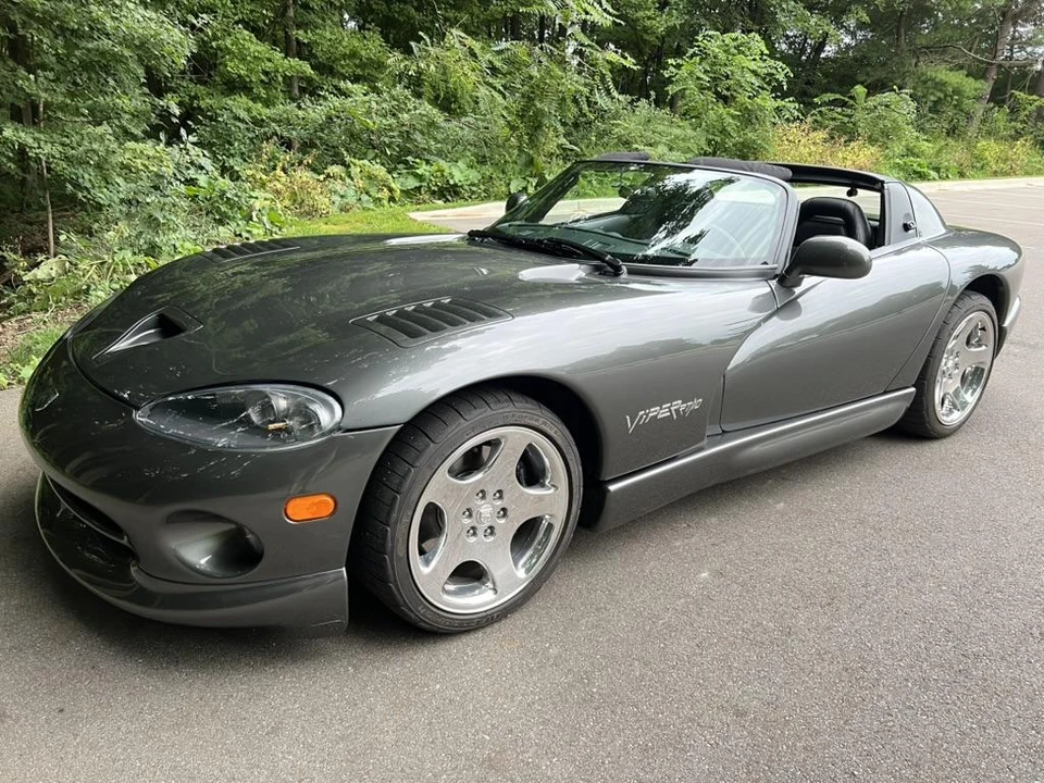 2002 Dodge Viper 2nd Gen - Image 4 of 31