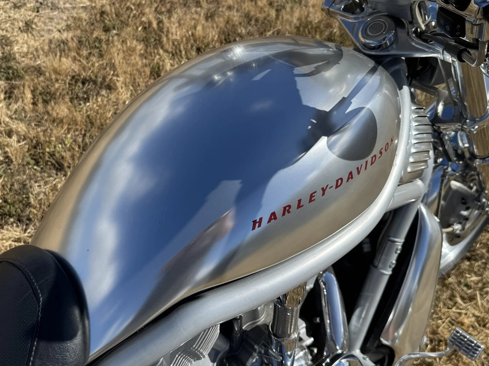 2002 Harley-Davidson V-Rod - Image 17 of 31