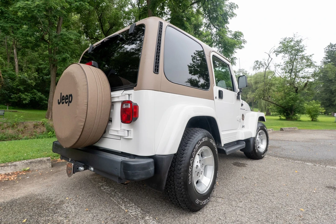 2002 Jeep TJ Wrangler - Image 4 of 31