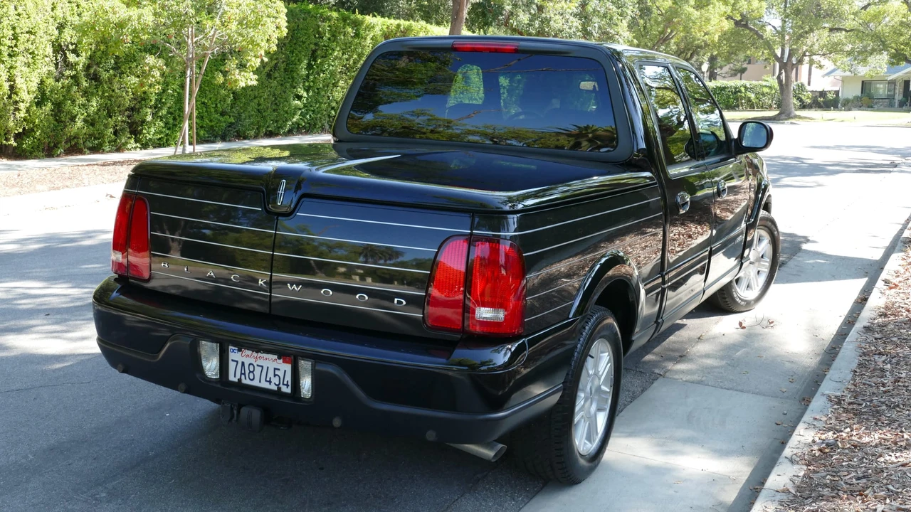 2002 Lincoln Blackwood - Image 25 of 31