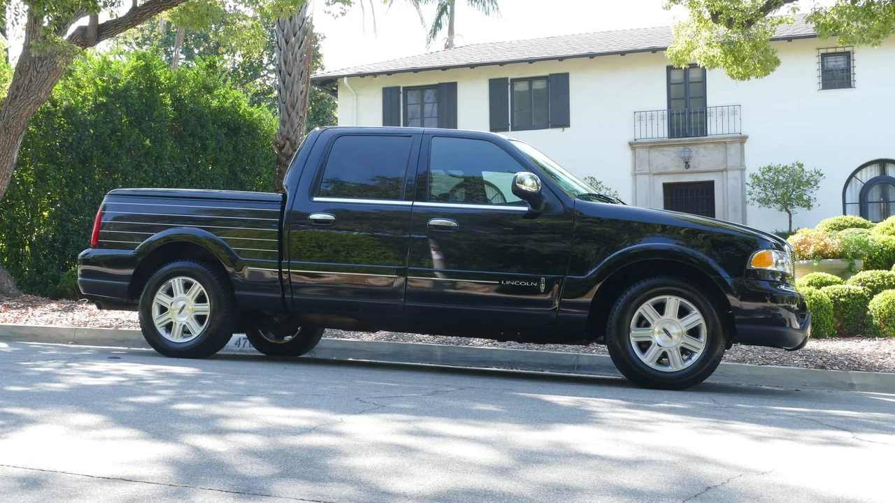 2002 Lincoln Blackwood - Image 31 of 31