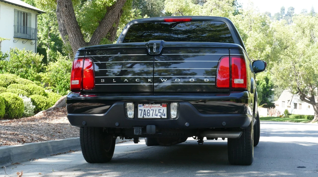 2002 Lincoln Blackwood - Image 24 of 31