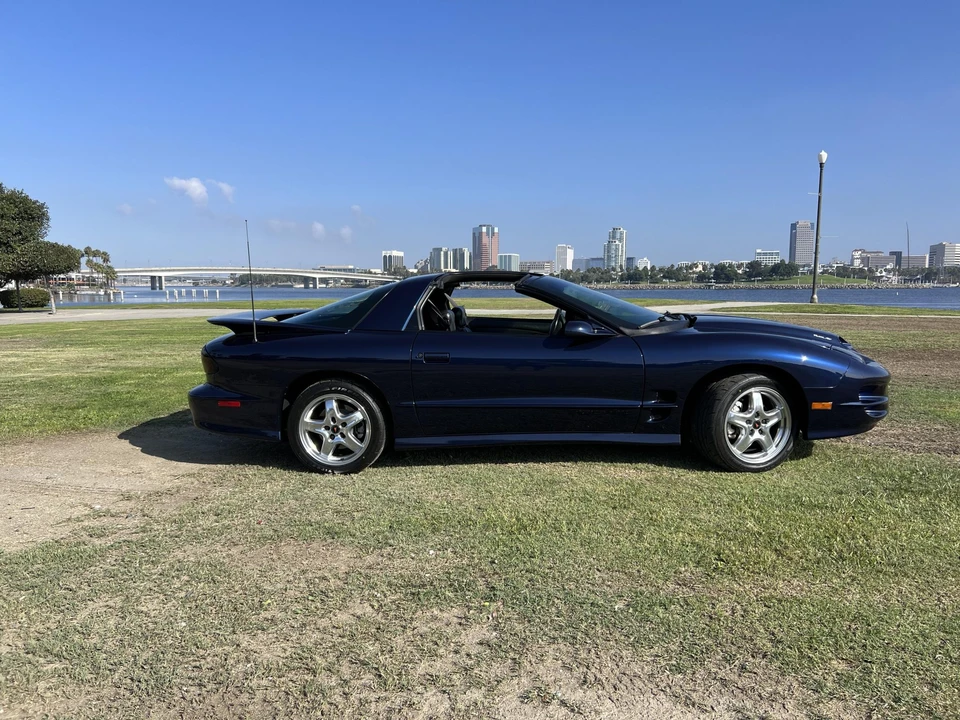 2002 Pontiac Firebird Trans Am 4th Gen - Image 16 of 31